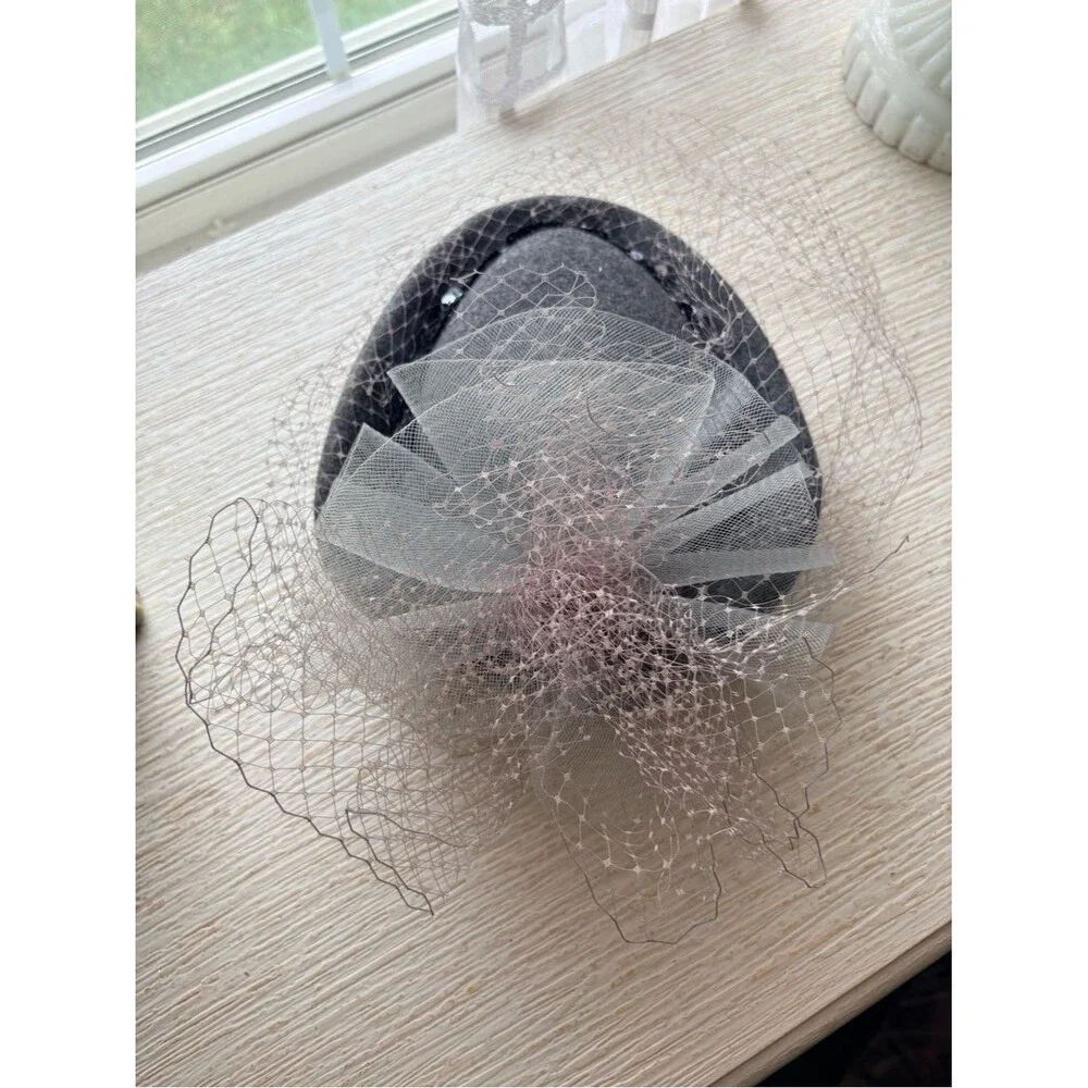 VTG Gray Wool Pillbox Mesh Veil Fascinator Hat